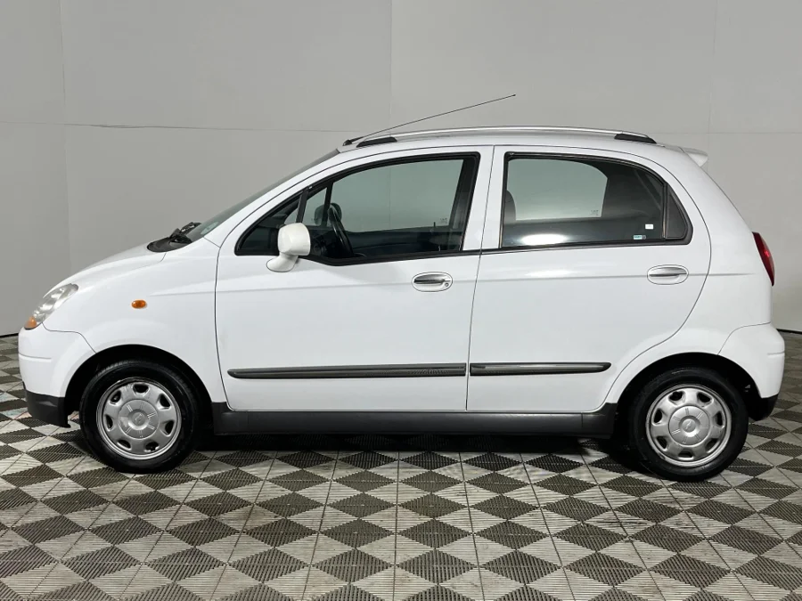 Used 2015 Chevrolet Spark Lite 1.0 LS - WeBuyCars Germiston