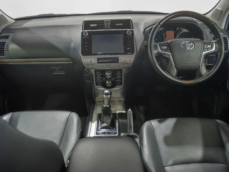Used 2018 Toyota Land Cruiser Prado 3.0DT VX - Exclusive Auto Used 2018 Toyota Land Cruiser Prado 3.0DT VX - Exclusive Auto