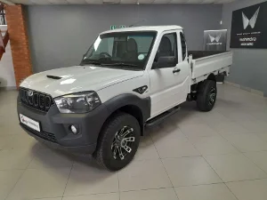 Used 2023 Mahindra Pik Up 2.2CRDe single cab dropside S4