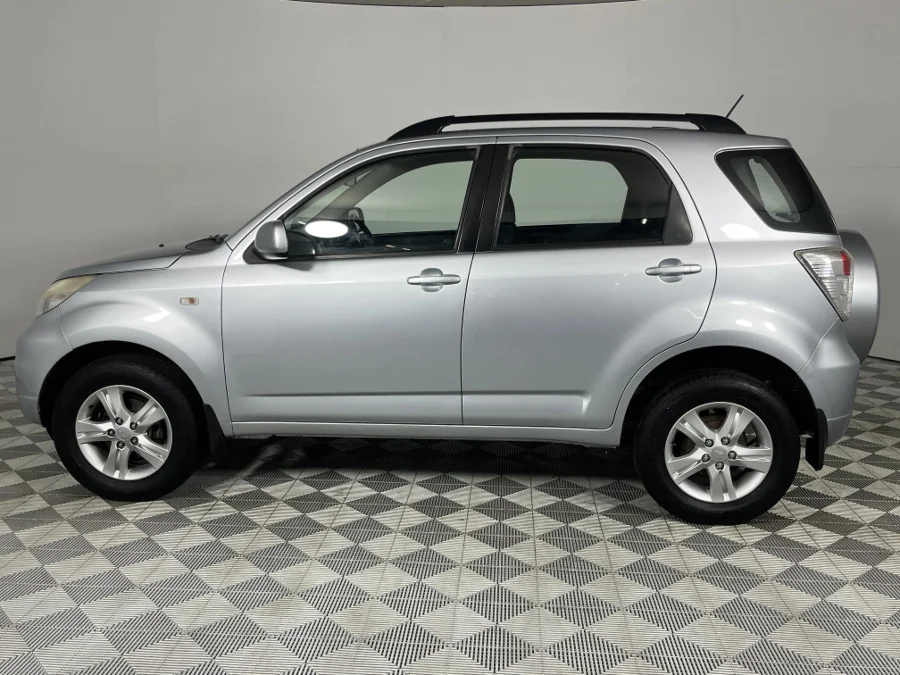 Used 2011 Daihatsu Terios 1.5 Diva Deluxe - WeBuyCars Richmond Used 2011 Daihatsu Terios 1.5 Diva Deluxe - WeBuyCars Richmond