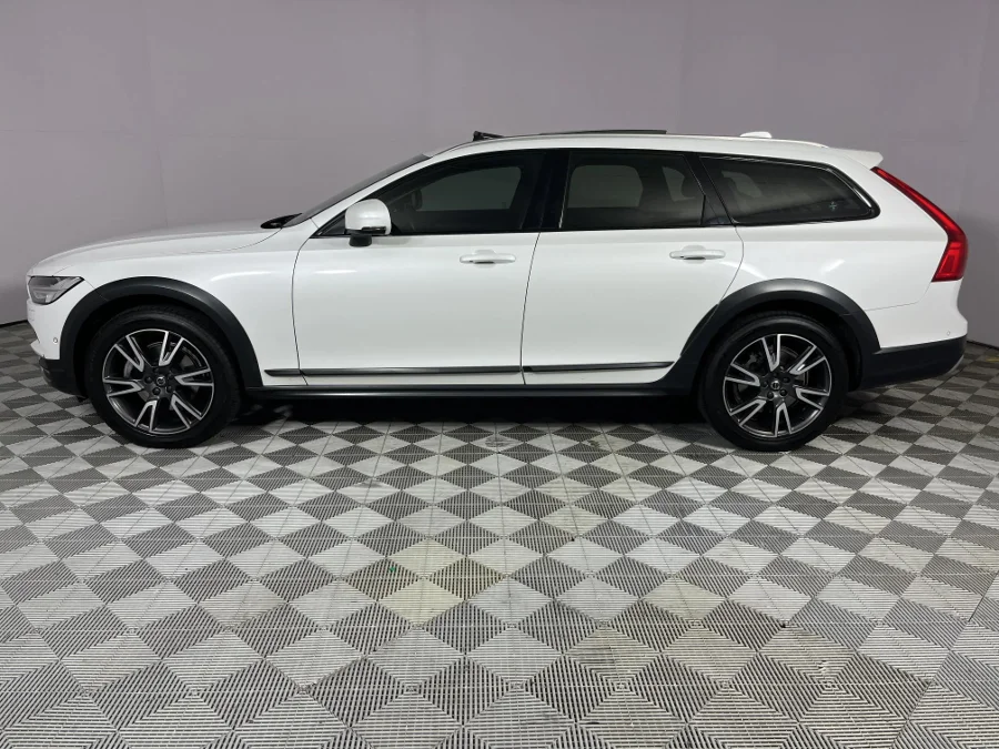 Used 2018 Volvo V90 Cross Country D4 AWD Inscription - WeBuyCars Gqeberha