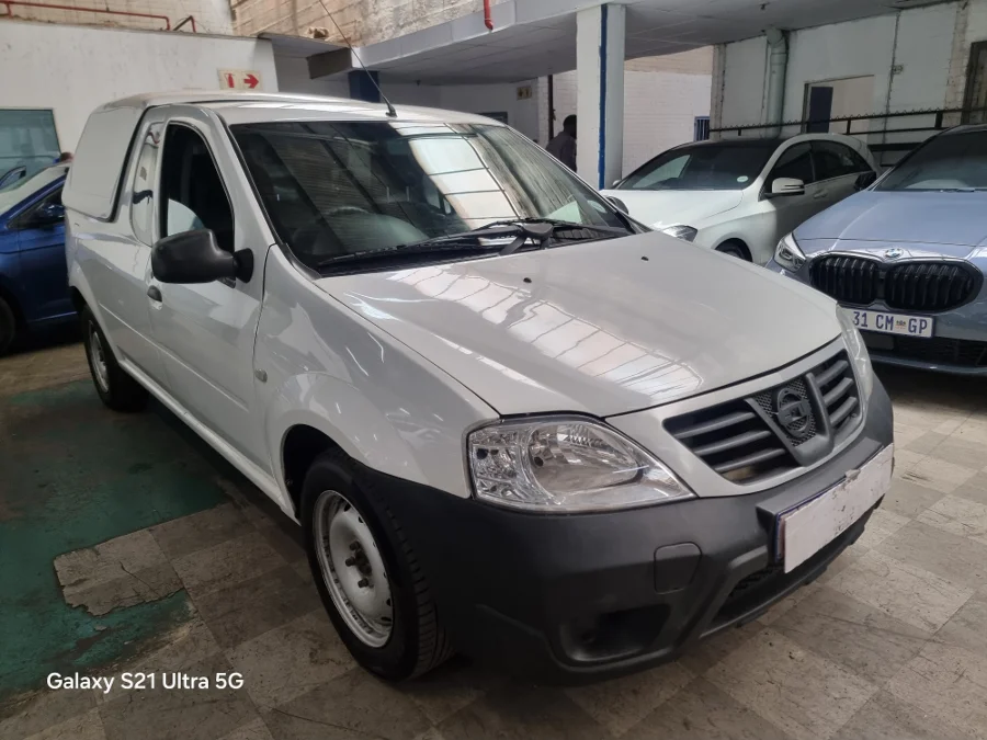 Used 2019 Nissan NP200 1.6i (aircon) safety pack - V Cars