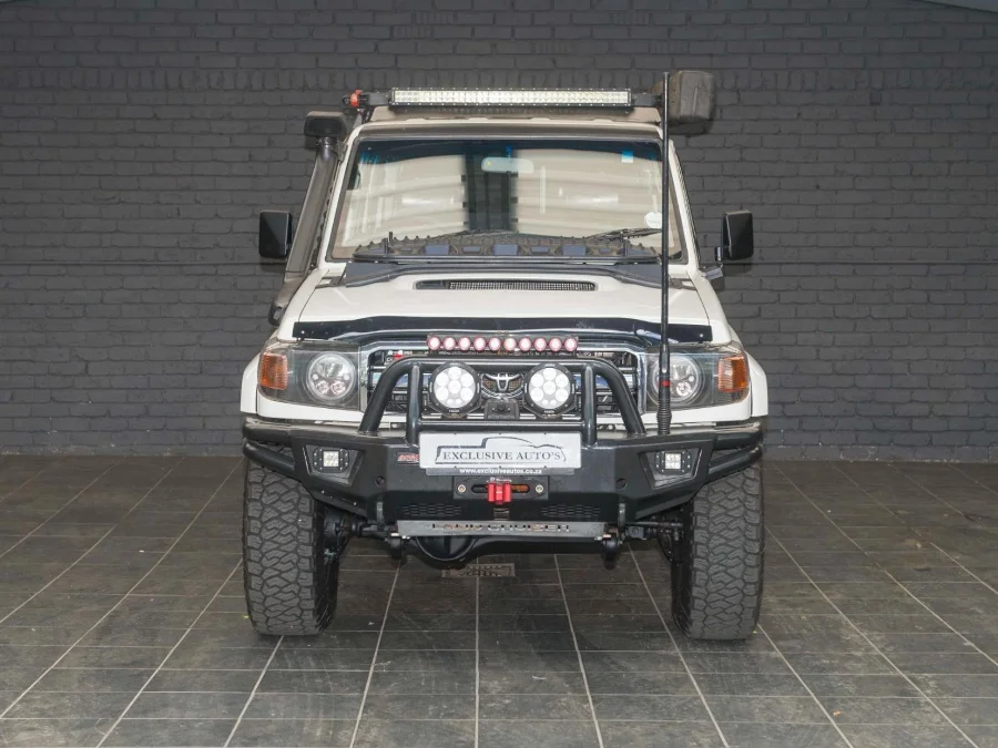 Used 2019 Toyota Land Cruiser 76 4.5D-4D V8 station wagon LX - Exclusive Auto Used 2019 Toyota Land Cruiser 76 4.5D-4D V8 station wagon LX - Exclusive Auto