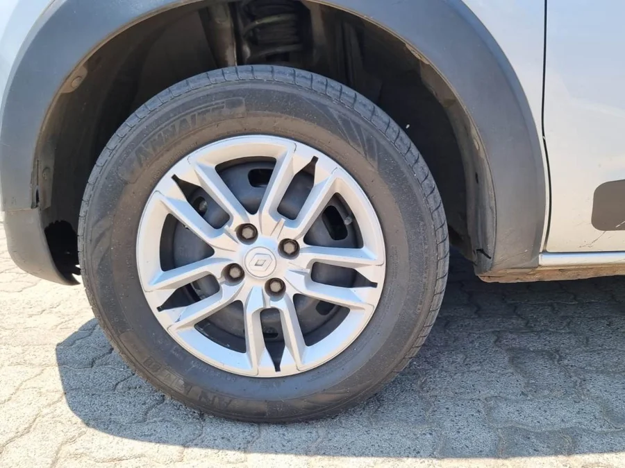 Used 2022 Renault Triber 1.0 Dynamique - Carbase Auto