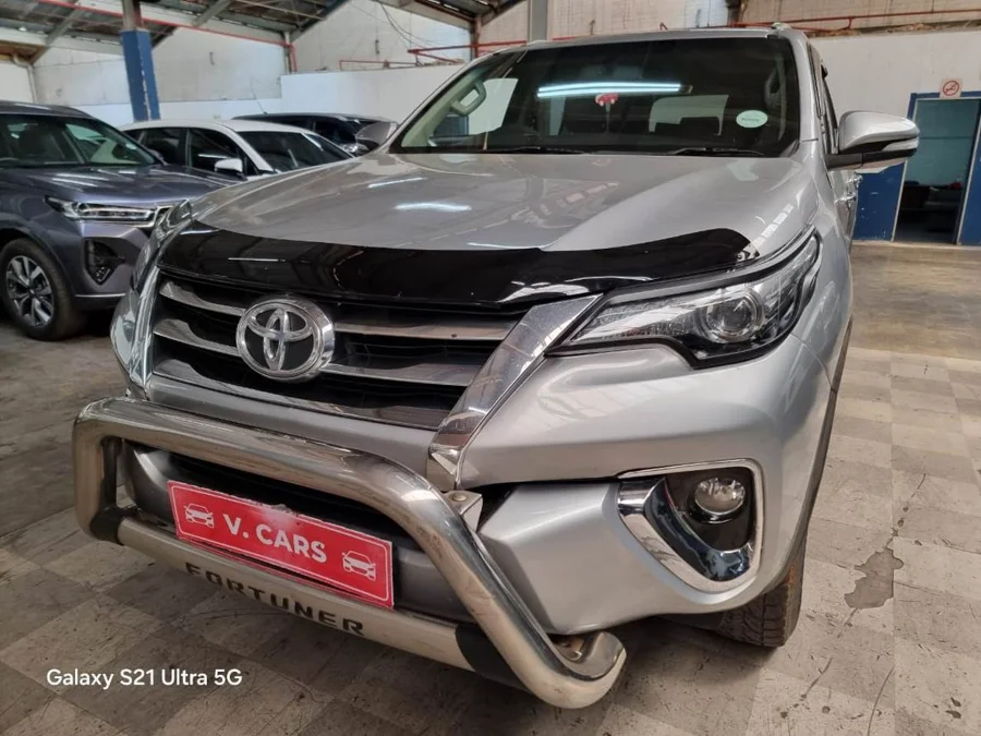 Used 2016 Toyota Fortuner 2.4GD-6 - V Cars