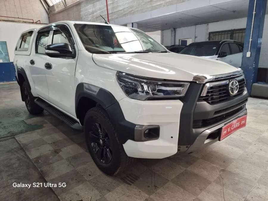 Used 2019 Toyota Hilux 2.4GD-6 double cab SRX - V Cars Used 2019 Toyota Hilux 2.4GD-6 double cab SRX - V Cars