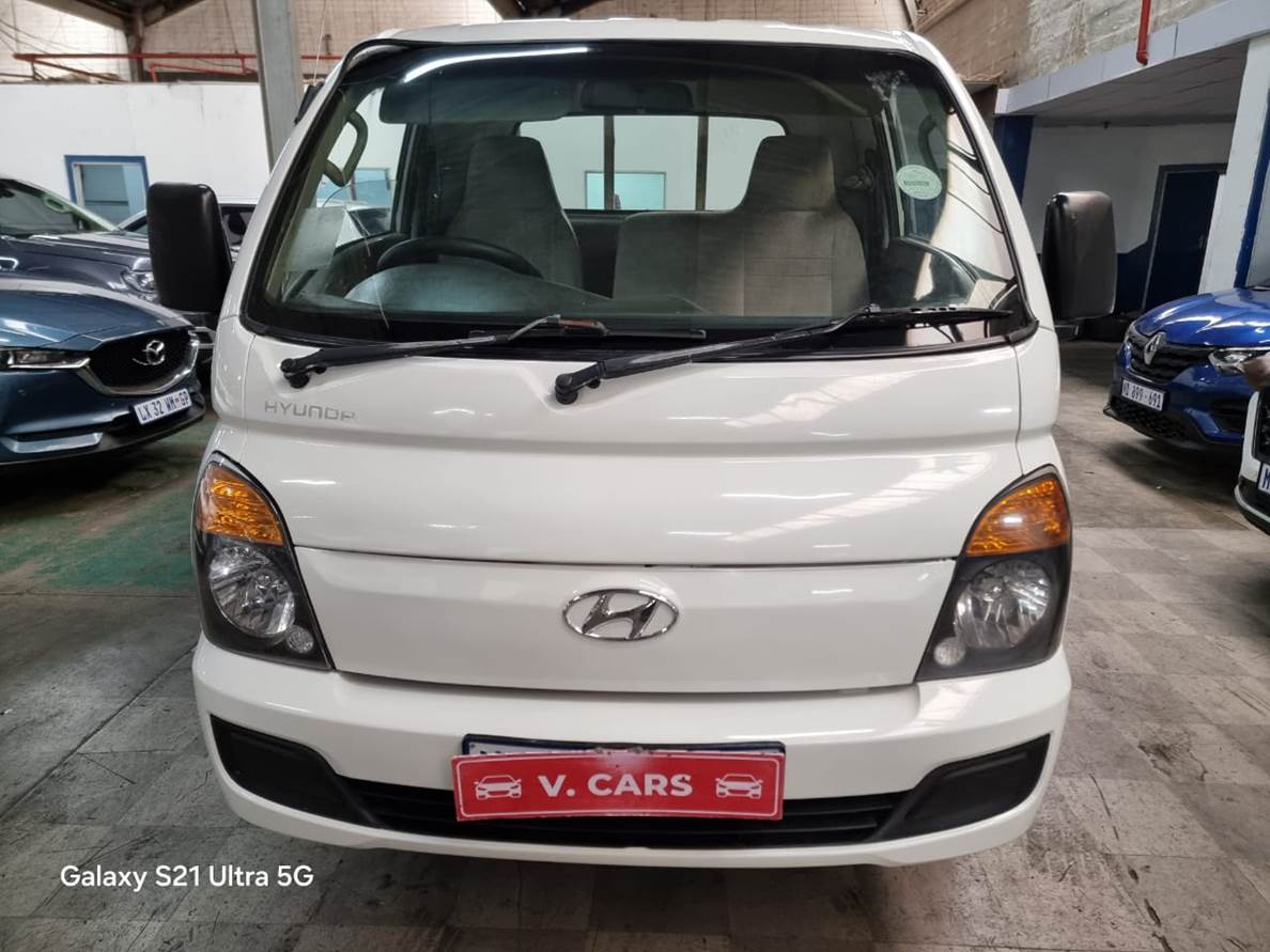 Used 2008 Hyundai H-100 Bakkie 2.6D deck