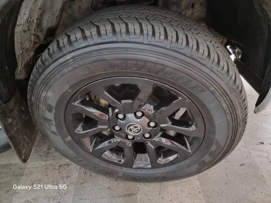 Used 2020 Toyota Hilux 2.8GD-6 double cab 4x4 Raider auto - V Cars