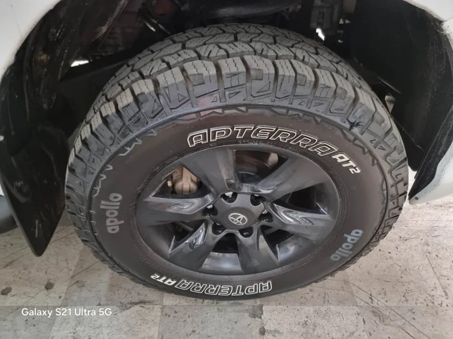 Used 2016 Toyota Hilux 2.4GD-6 double cab 4x4 SRX - V Cars Used 2016 Toyota Hilux 2.4GD-6 double cab 4x4 SRX - V Cars