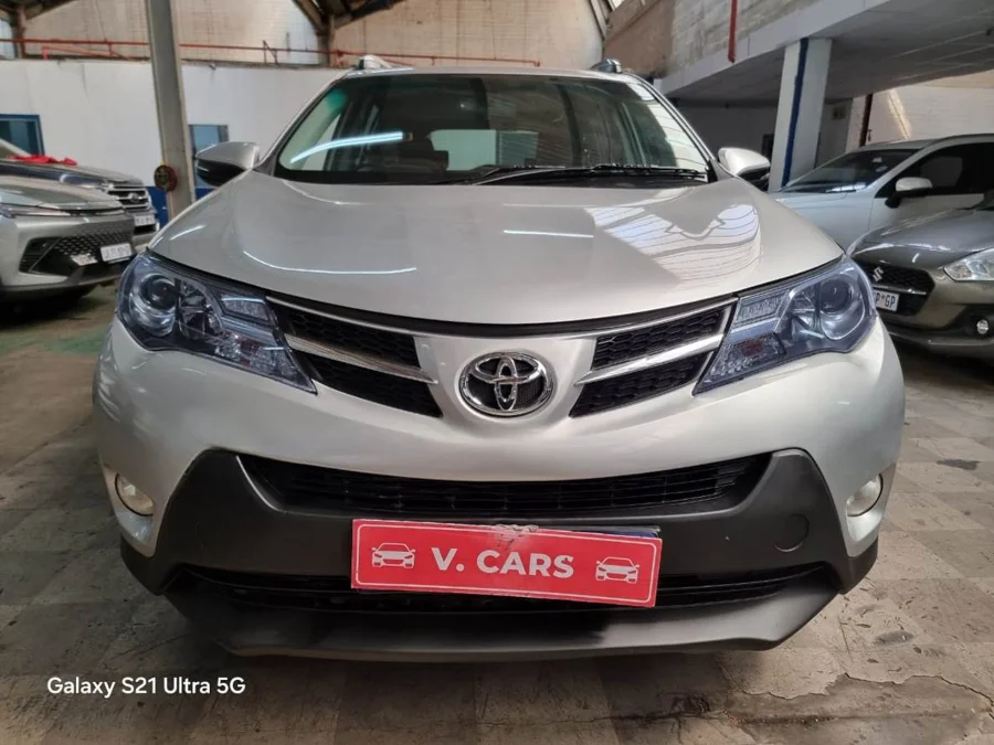 Used 2015 Toyota RAV4 2.0 GX auto - V Cars