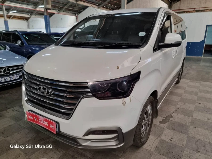 Used 2020 Hyundai H-1 2.5VGTi bus Elite 12-seater - V Cars