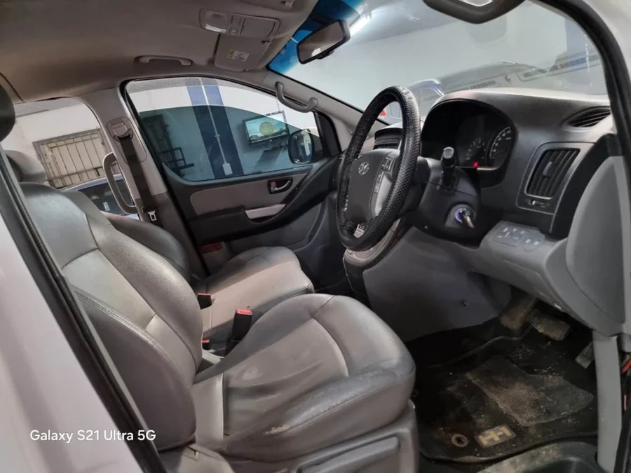 Used 2020 Hyundai H-1 2.5VGTi bus Elite 12-seater - V Cars