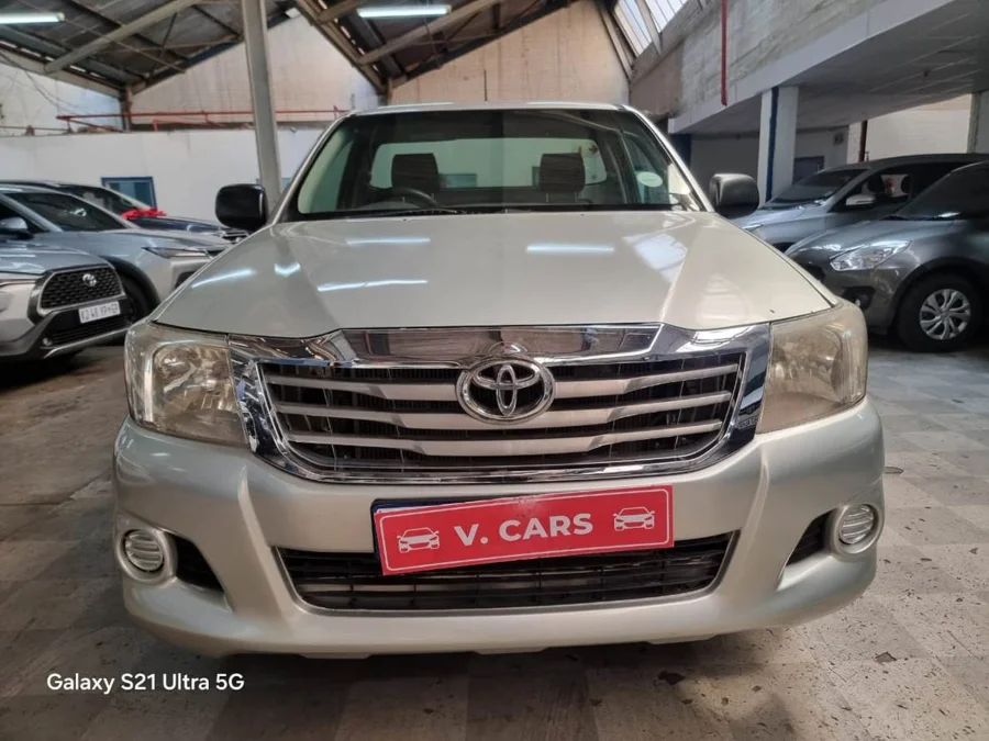 Used 2014 Toyota Hilux 2.0 - V Cars