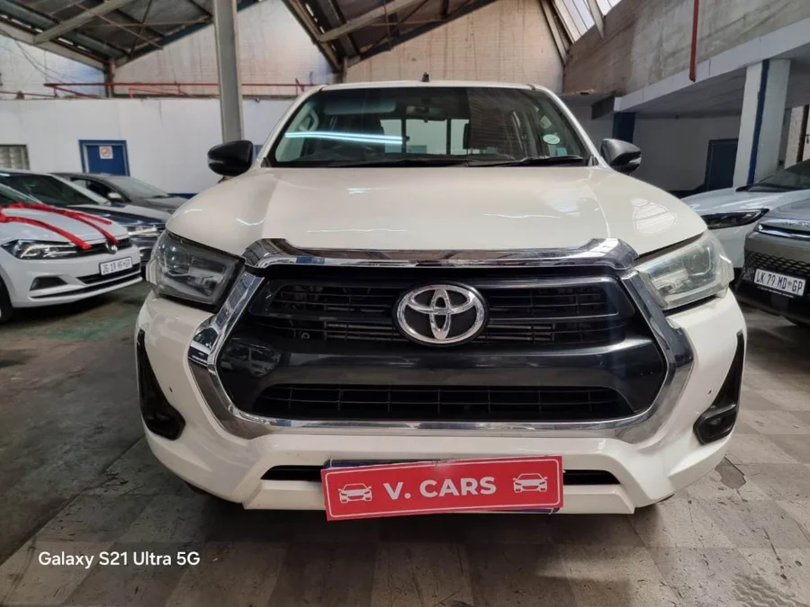 Used 2018 Toyota Hilux 2.4GD-6 double cab SRX - V Cars