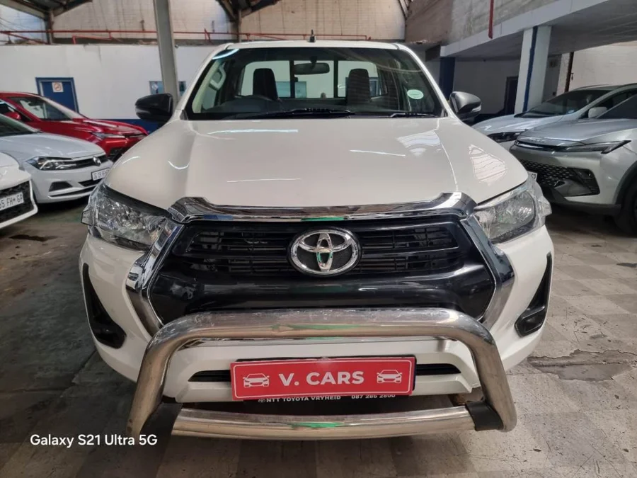 Used 2020 Toyota Hilux 2.4GD-6 single cab Raider manual - V Cars