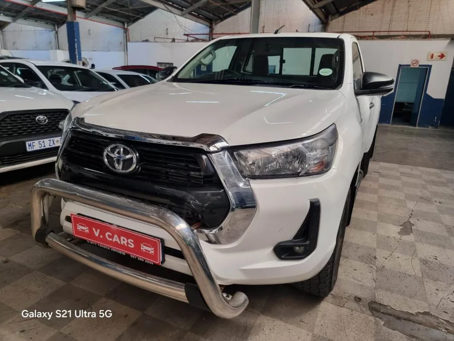 Used 2020 Toyota Hilux 2.4GD-6 single cab Raider manual - V Cars