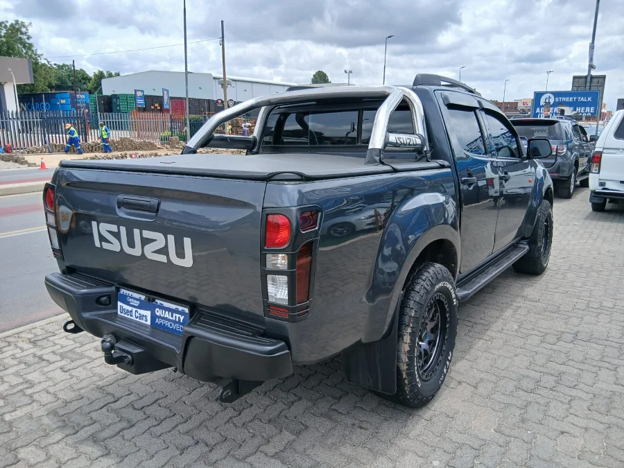 Used 2019 Isuzu D-Max 250 double cab LE - Carbase Auto