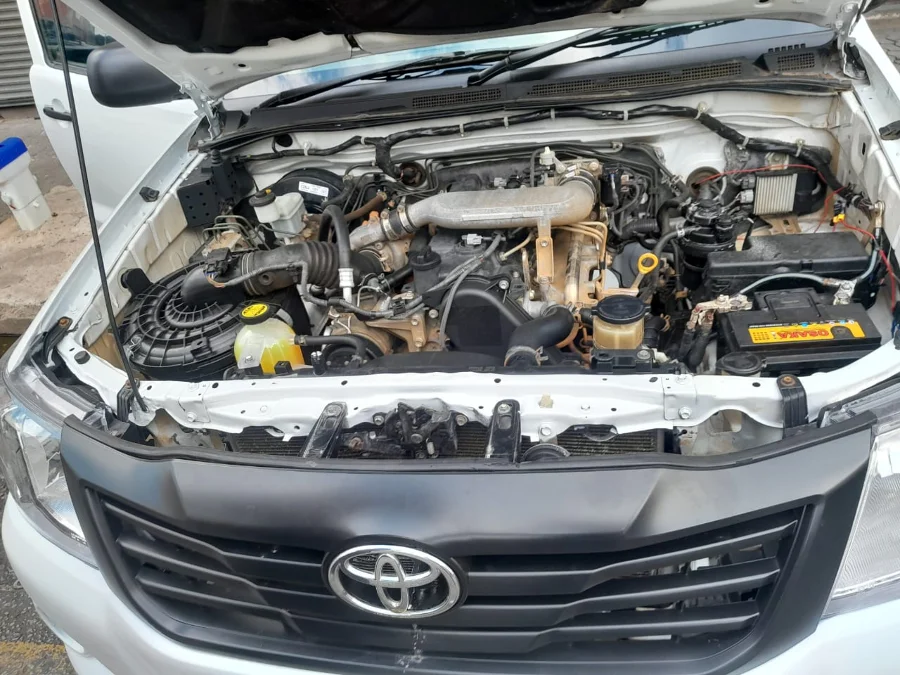 Used 2013 Toyota Hilux 2.5D-4D SRX - Carmart Auto Dealer Used 2013 Toyota Hilux 2.5D-4D SRX - Carmart Auto Dealer