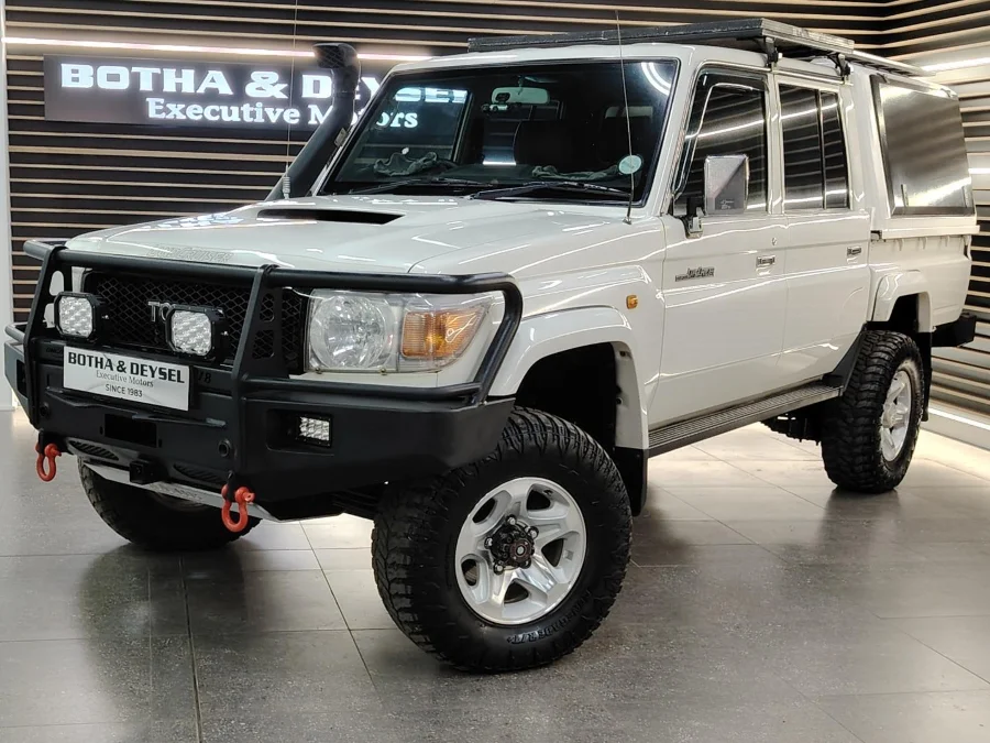 Used 2015 Toyota Land Cruiser 79 4.5D-4D V8 double cab LX - BOTHA AND DEYSEL EXECUTIVE MOTORS