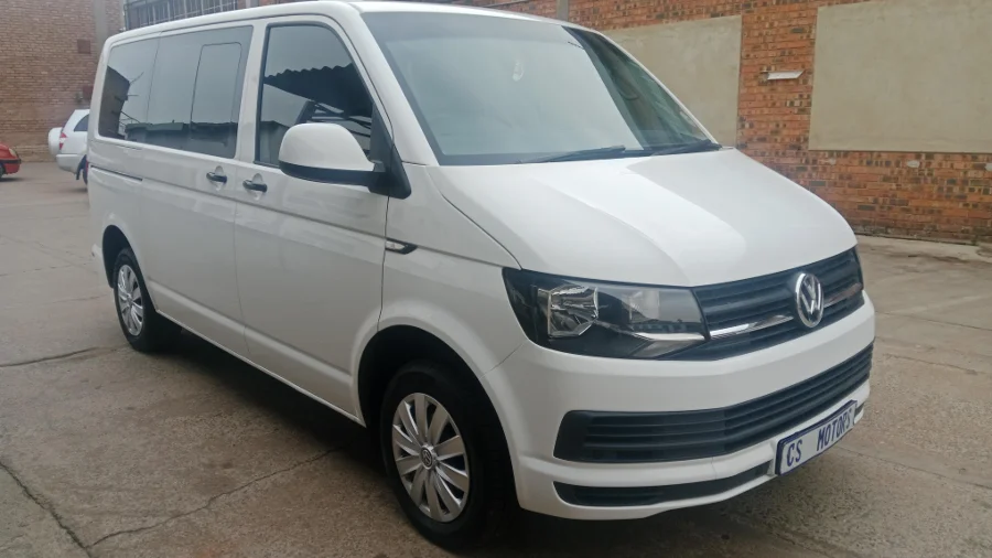 Used 2018 Volkswagen Transporter 2.0BiTDI crew bus SWB 4Motion auto - CS Motors