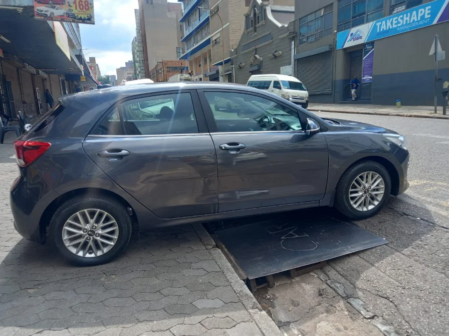 Used 2021 Hyundai i20 1.2 Motion - Carmart Auto Dealer Used 2021 Hyundai i20 1.2 Motion - Carmart Auto Dealer