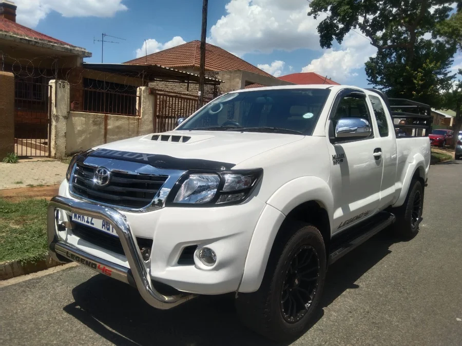 Used 2016 Toyota Hilux 3.0D-4D Xtra cab 4x4 Raider - Wariz Auto
