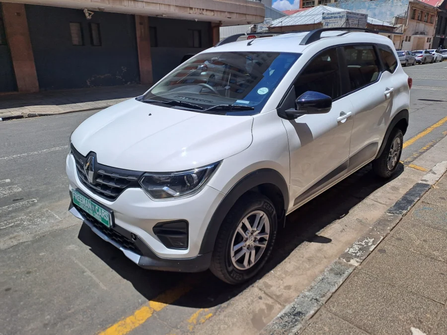 Used 2024 Renault Triber 1.0 Prestige - Freeman Cars