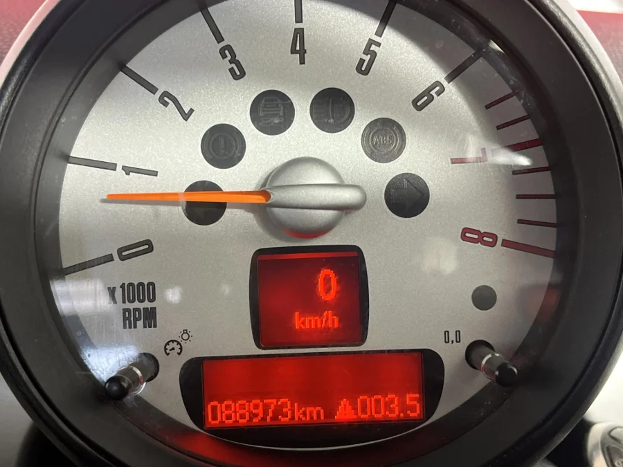 Used 2011 MINI Hatch Cooper - WeBuyCars Richmond Used 2011 MINI Hatch Cooper - WeBuyCars Richmond