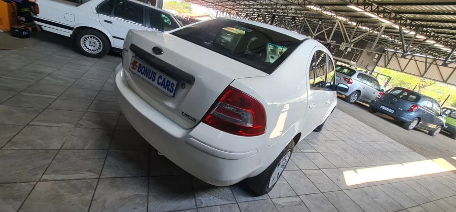 Used 2012 Ford Ikon 1.6 Ambiente - Bonus Cars