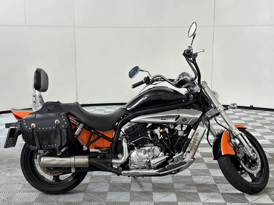 Used 2010 Hyosung GV 650 - WeBuyCars Midstream Used 2010 Hyosung GV 650 - WeBuyCars Midstream