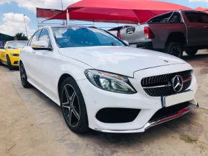 Used 2017 Mercedes-Benz C-Class C200 AMG Line auto