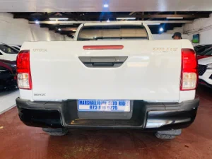 Used 2017 Toyota Hilux 2.4GD-6 4x4 SRX auto