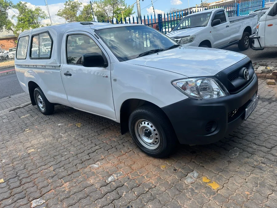 Used 2007 Toyota Hilux 2.5D-4D S - Happy DC Motors