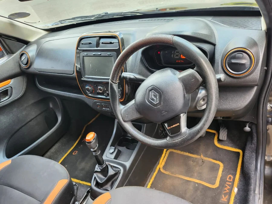 Used 2022 Renault Kwid 1.0 Climber - Venture Giant Investment Used 2022 Renault Kwid 1.0 Climber - Venture Giant Investment