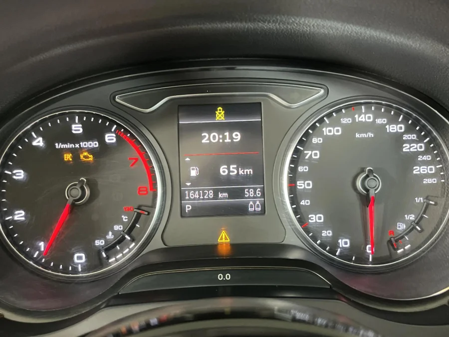 Used 2014 Audi A3 cabriolet 1.8TFSI SE auto - WeBuyCars The Dome