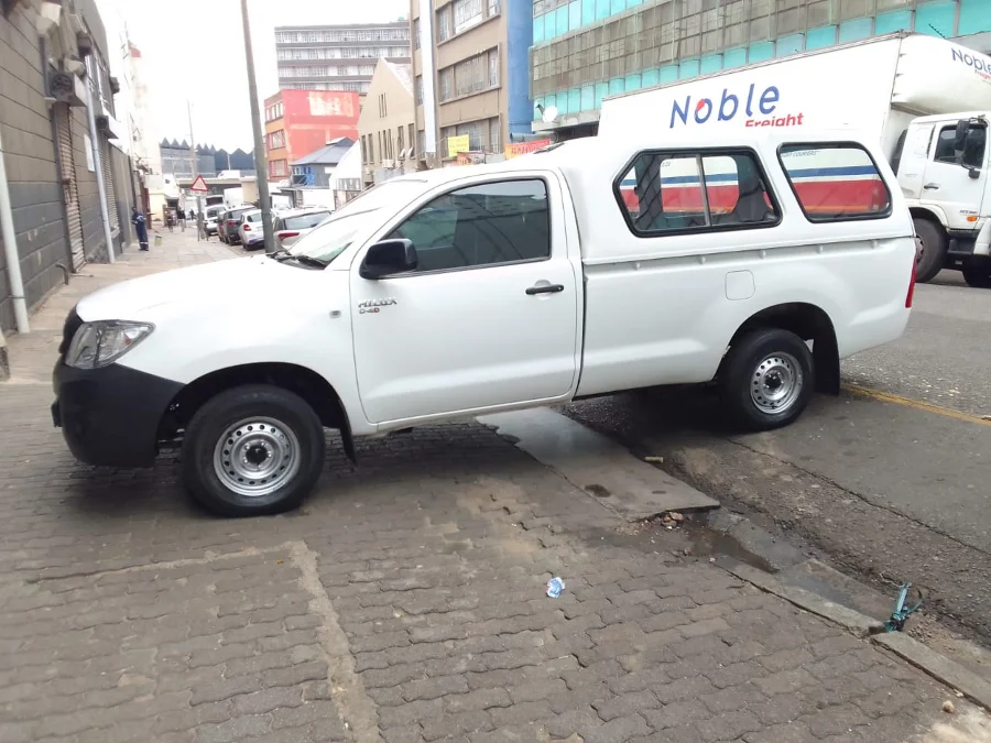 Used 2007 Toyota Hilux 2.5D-4D - Andy Auto