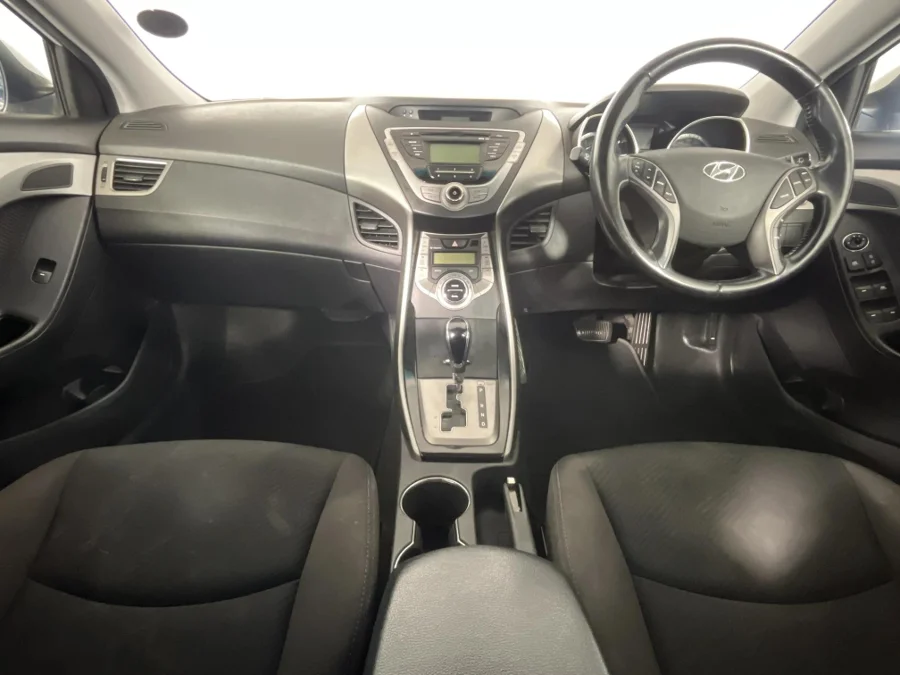 Used 2012 Hyundai Elantra 1.8 Executive auto - WeBuyCars Richmond