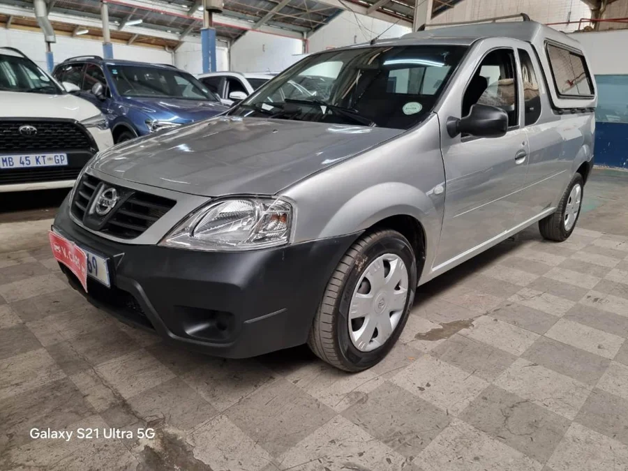 Used 2015 Nissan NP200 1.6i - V Cars