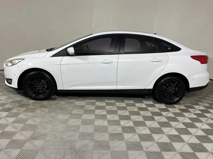 Used 2017 Ford Focus sedan 1.5T Trend - WeBuyCars The Dome