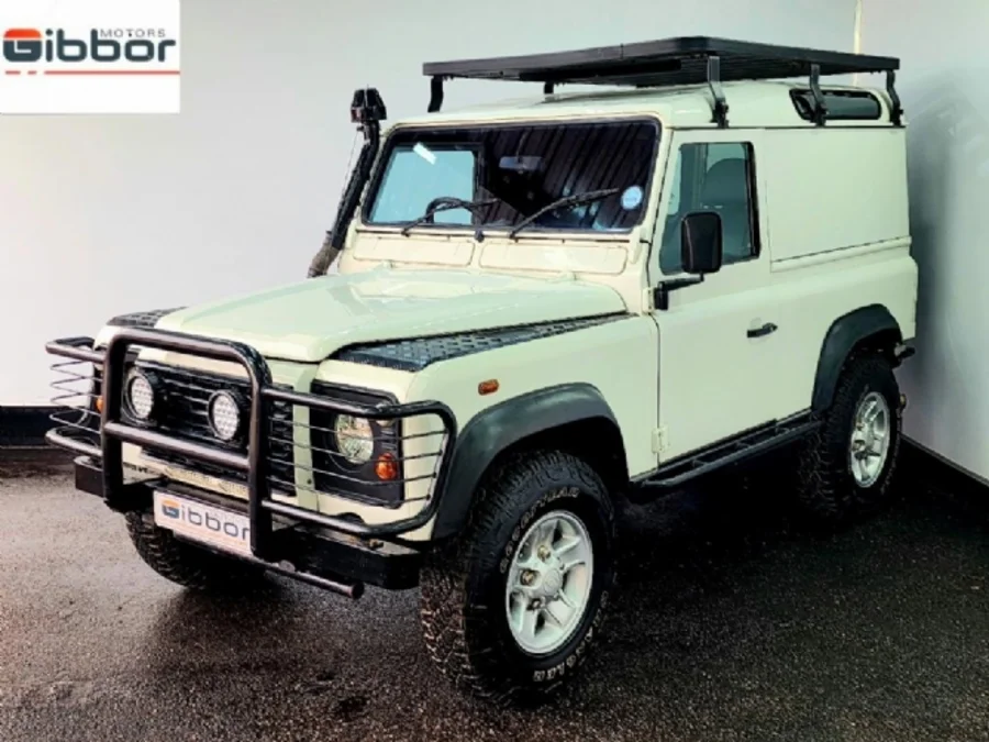 Used 2000 Land Rover Defender 90 2.5 Td5 County - Gibbor Motors Used 2000 Land Rover Defender 90 2.5 Td5 County - Gibbor Motors