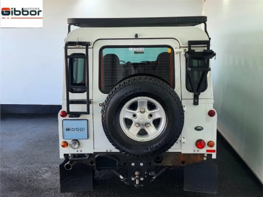 Used 2013 Land Rover Defender 110 TD station wagon S - Gibbor Motors