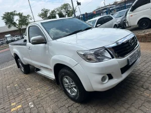 Used 2014 Toyota Hilux 2.7 Raider