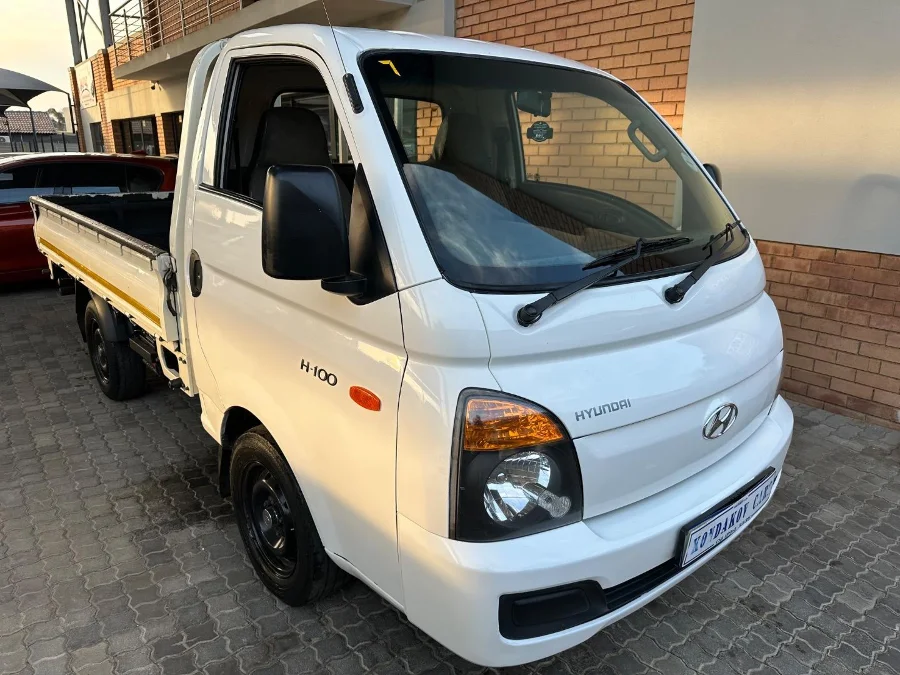 Used 2017 Hyundai H-100 Bakkie 2.6D deck - Kondakov Cars