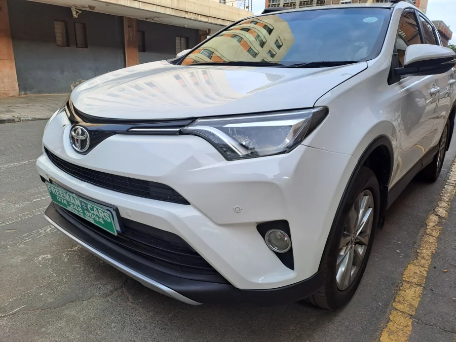 Used 2018 Toyota RAV4 2.0 VX auto - Freeman Cars