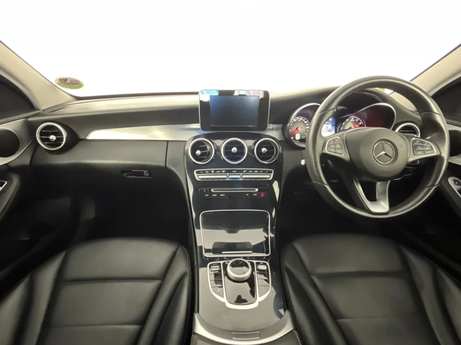 Used 2016 Mercedes-Benz C-Class C180 Avantgarde auto - WeBuyCars George
