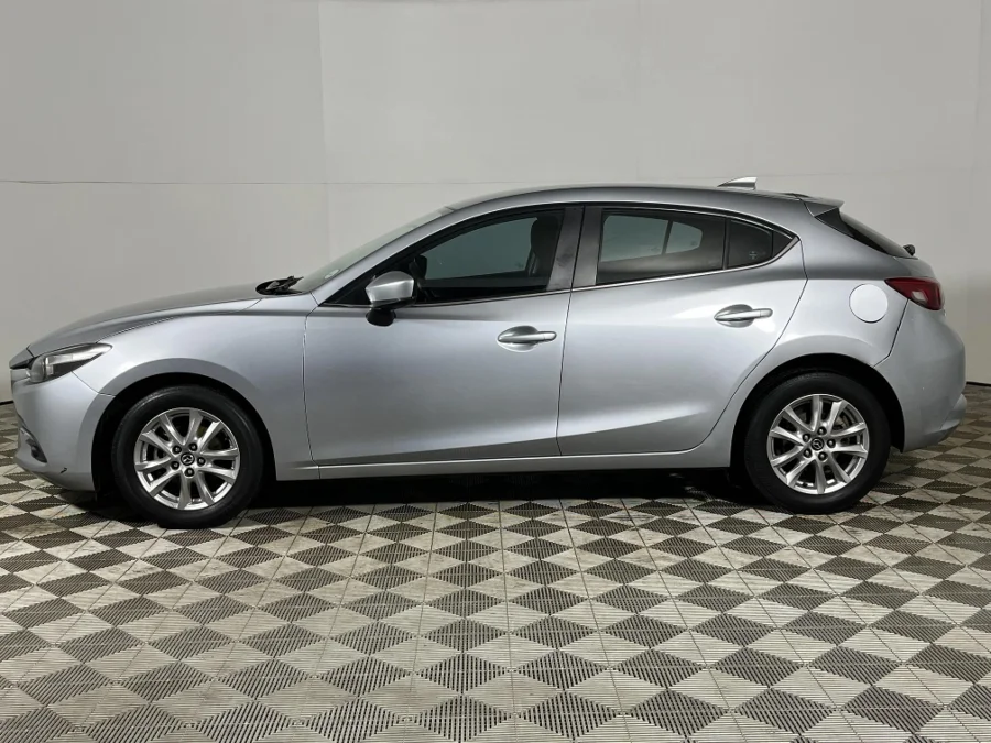 Used 2019 Mazda Mazda3 hatch 1.6 Active - WeBuyCars Germiston