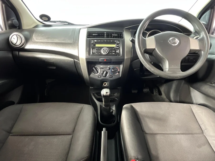 Used 2010 Nissan Livina X-Gear 1.6 Acenta+ - WeBuyCars Rustenburg