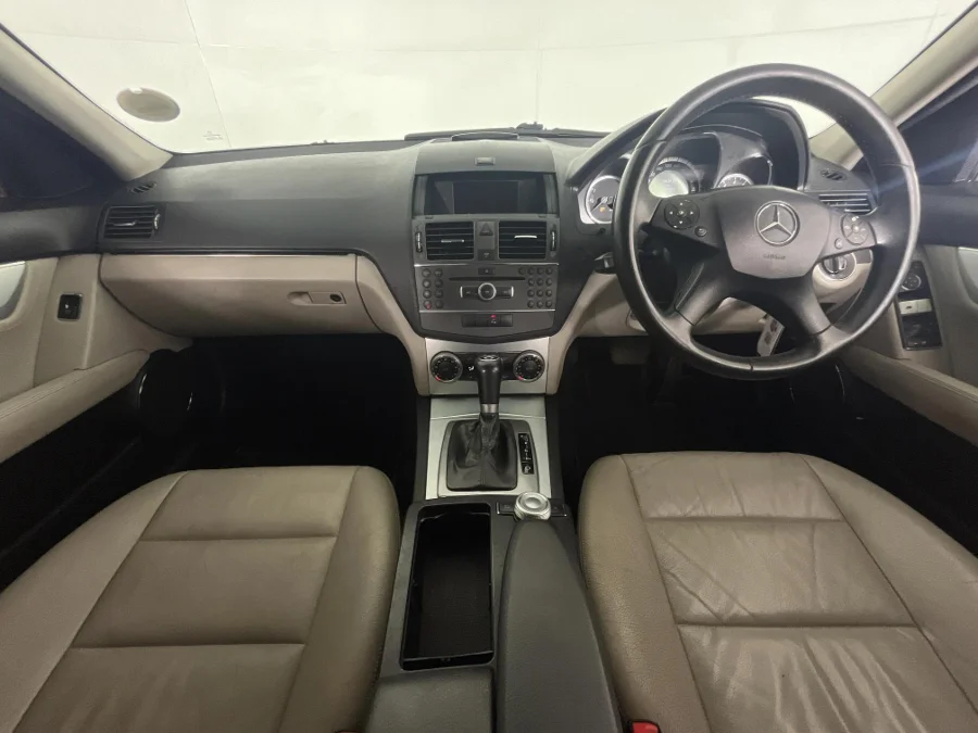 Used 2009 Mercedes-Benz C-Class C180 Kompressor Avantgarde Touchshift - WeBuyCars Riverhorse Used 2009 Mercedes-Benz C-Class C180 Kompressor Avantgarde Touchshift - WeBuyCars Riverhorse