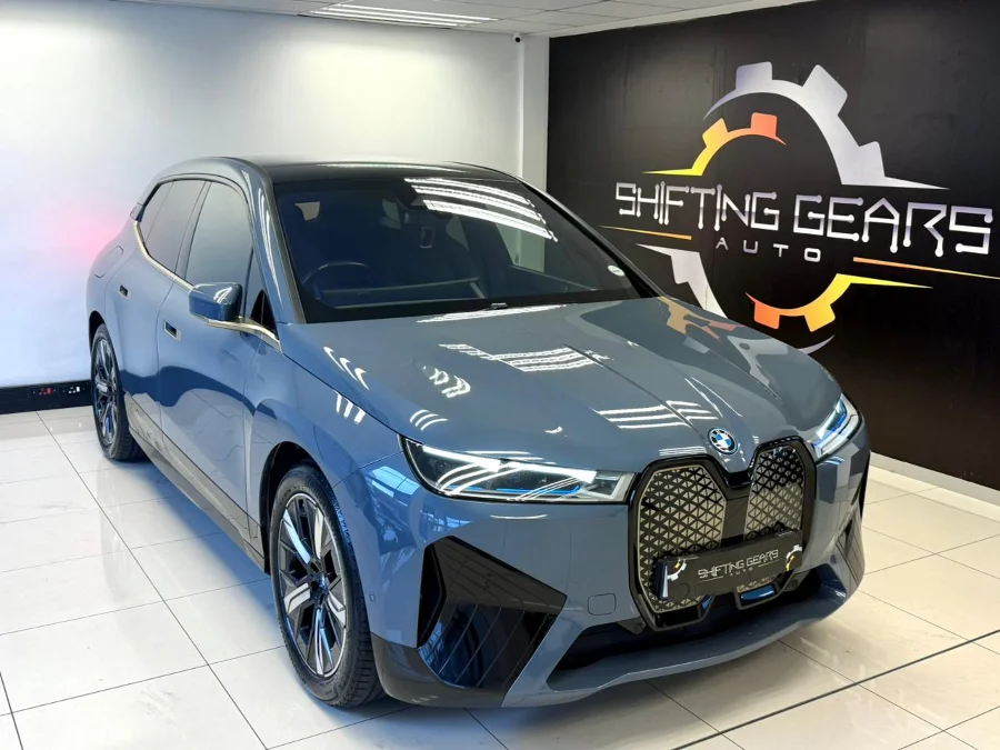 Used 2022 BMW iX xDrive40 - Shifting Gears Auto