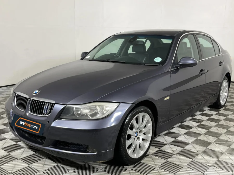 Used 2005 BMW 3 Series 330i - WeBuyCars The Dome